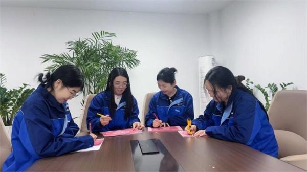 中交一航局五公司M026项目部组织妇女节活动