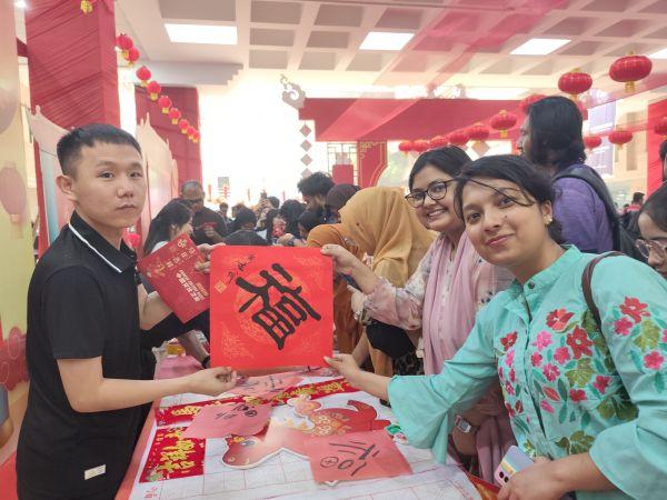 弘扬传统文化，厚植中孟友谊——中建七局海外员工沉浸式体验“中国文化之夜”