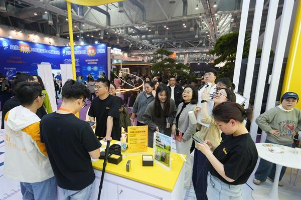 告别手工量房复尺！AI 智能测量仪 Wiichee 苏州首发，定义建筑数字化新精度