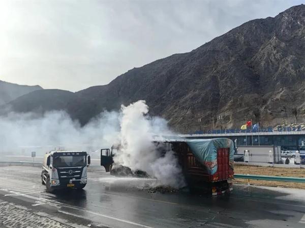 戈壁救援践担当