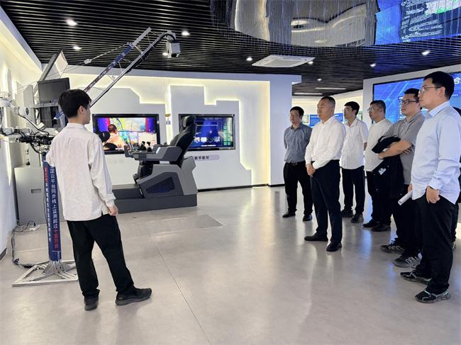 中交一公局八公司代表团前往杭州品茗科技股份有限公司开展实地参访交流