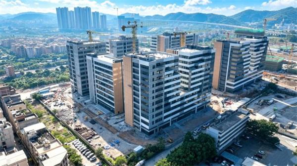 从“世界工厂”到“全球智造中心”，一座产业园的先行答卷
