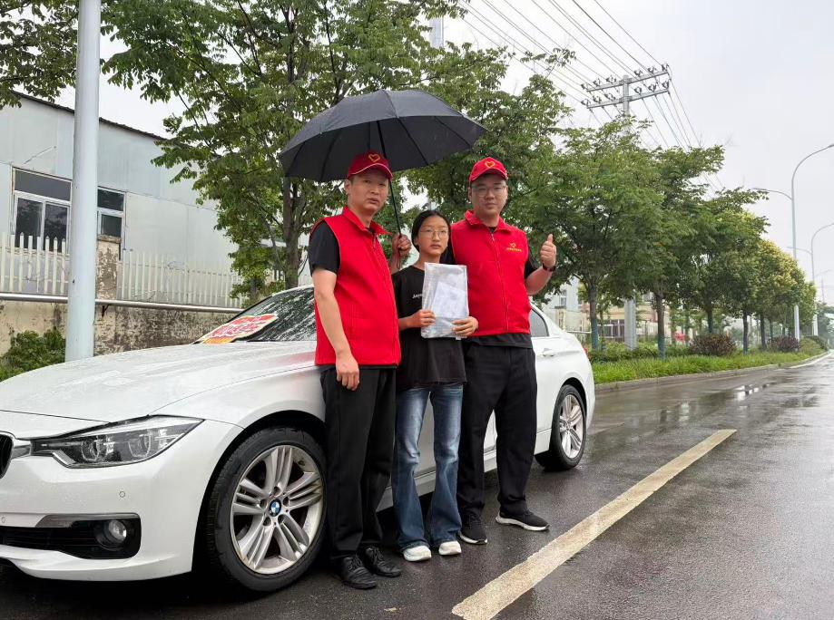 中煤矿建三十三工程处爱心助考为梦护航