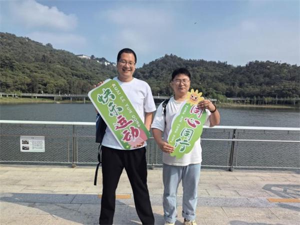 一鹭同行健步走 聚力领航建新功 ——中交一航局G228翔安大道项目开展 10 公里健步走主题活动