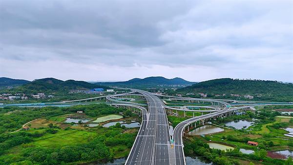 中交路建湖北武天高速汉川段机电项目完工