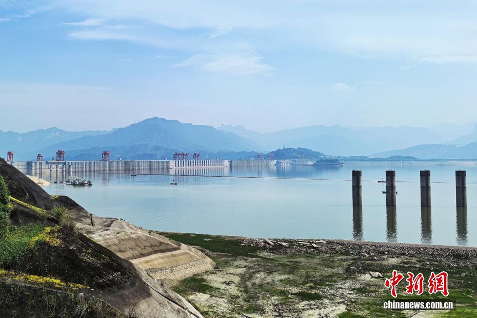 “十五五”首个重大标志性工程开工建设 长江黄金水道扩能迎新机遇