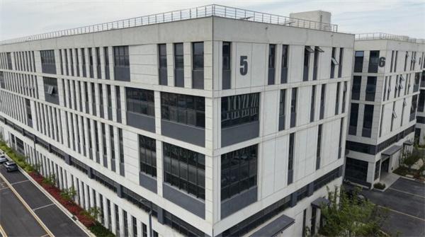 中交一公局集团苏南公司关键零部件项目斩获2025年度上海市优质安装工程奖