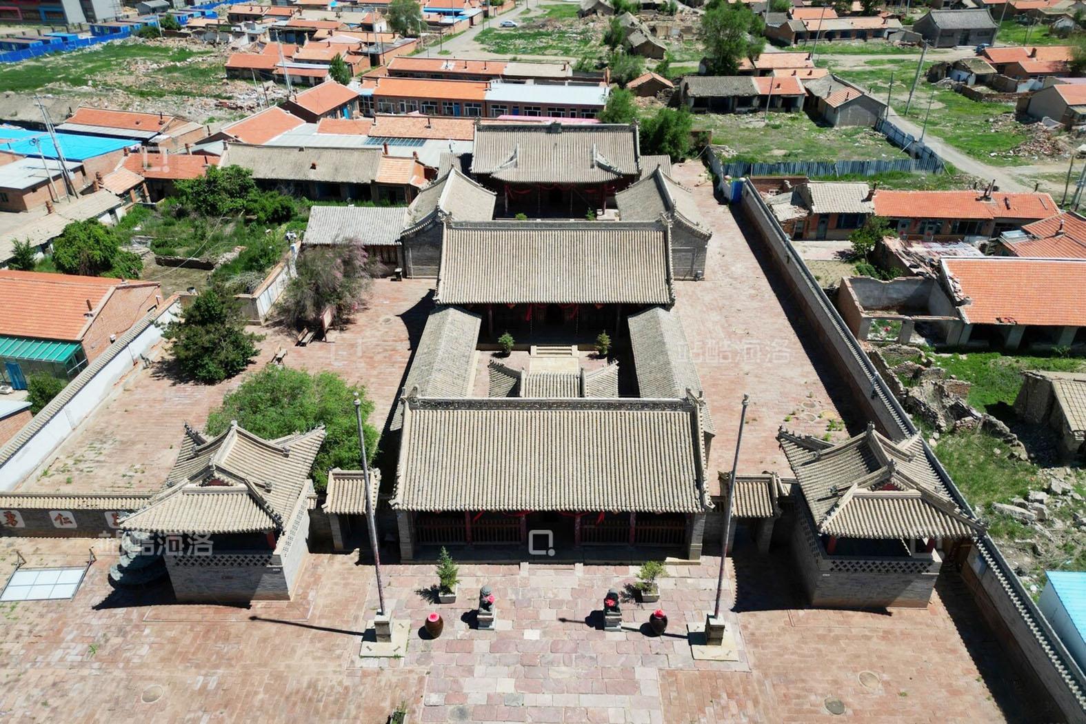 诺尔古建筑群：驼铃过处檐影成史
