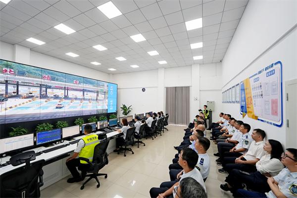 中交一公局集团2026年重庆区域运营高速公路突发事件联合应急演练在渝武复线项目举办