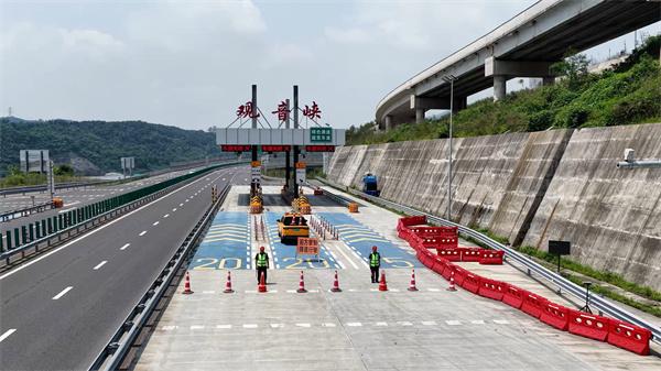 中交一公局集团2026年重庆区域运营高速公路突发事件联合应急演练在渝武复线项目举办