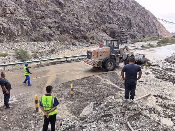两度逆行战汛情!中交建设者紧急抢险守护新疆山区道路安全