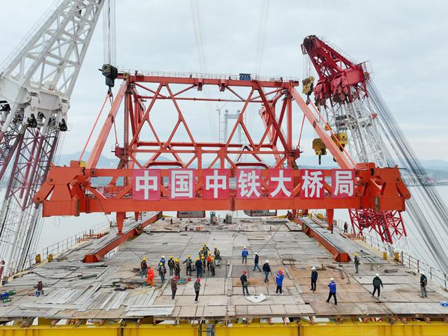 中铁大桥局汉南长江大桥项目书写建设者关怀新答卷 汉南长江大桥工地上的“家”温度