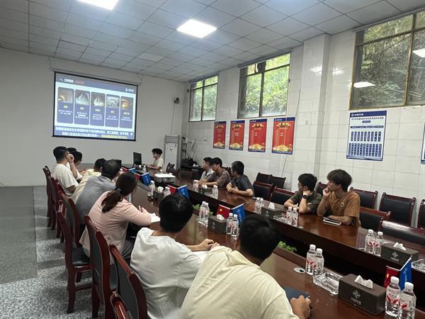 中交二公局贵州S306五茅改扩建项目携手重庆交通大学开展“万名工程师进课堂”活动
