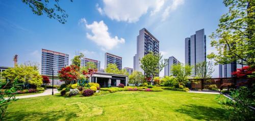 中交城投“凤启·城悦里”品牌正式发布，上海凤溪城中村改造商业配套实现新突破