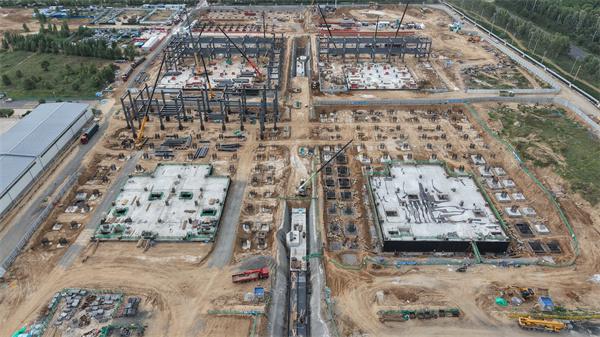 双楼齐立 浙江建工在草原跑出算力加速度