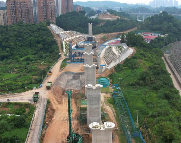 宜涪高铁两座连续梁主墩桩基全部浇筑完成