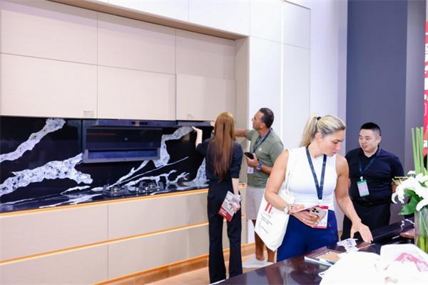 设计引领，内外循环：第58届中国家博会(上海)与2026中国建博会(上海)盛大开幕