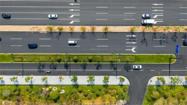 中交路建平阳协同大道项目实现主线通车